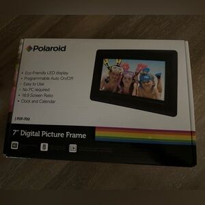 Polaroid 7" Digital Picture Frame - Black